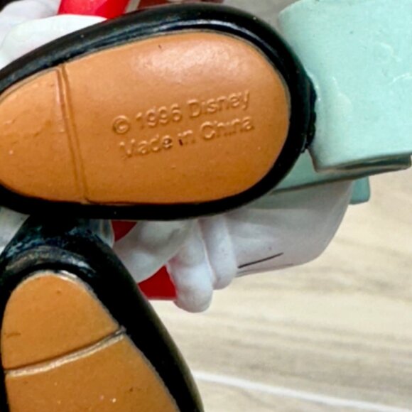 Enesco Mickey 1996 Unlimited Hanging Ornament Tree-Rific Treasures Santa Mickey‎ - Picture 3 of 11